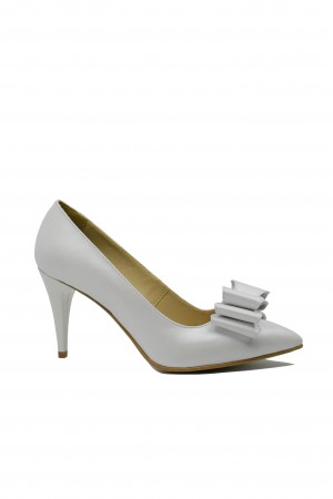 Pantofi stiletto Catinca, alb sidefat, cu fundiță, din piele naturală